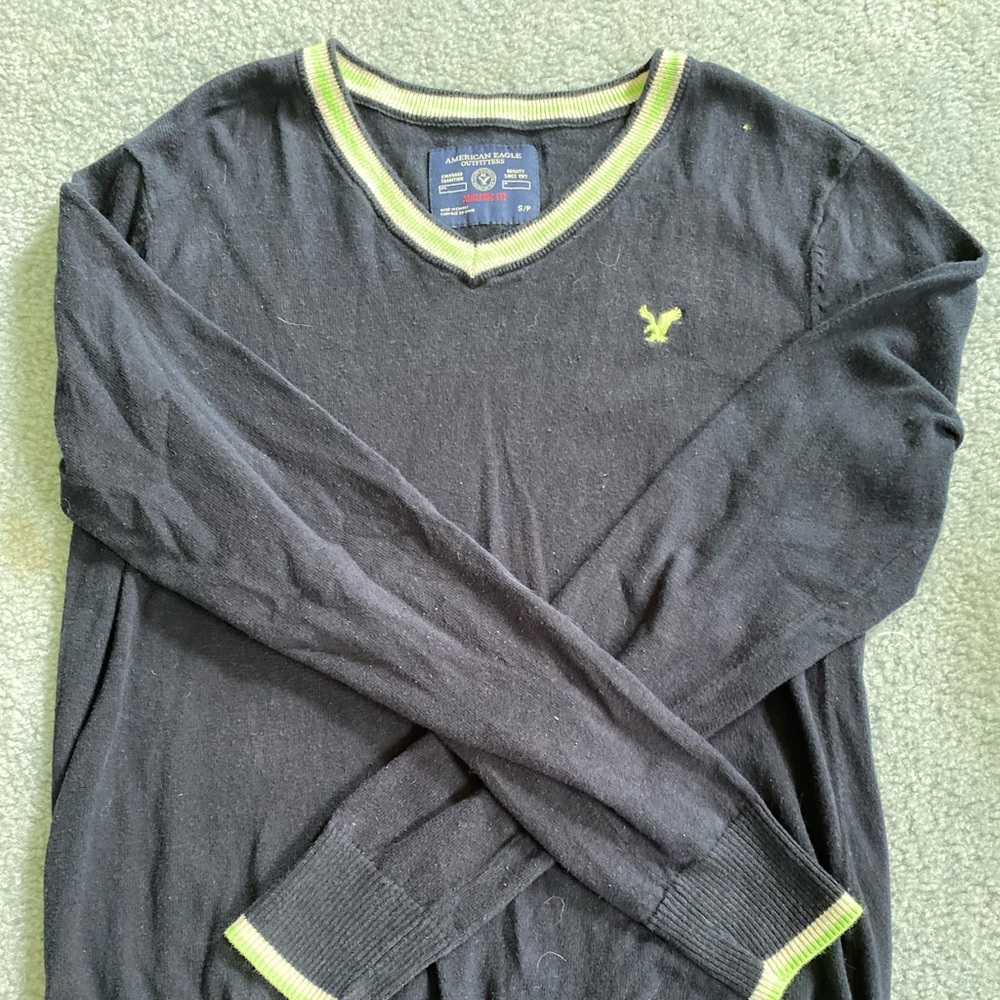 American Eagle Sweater